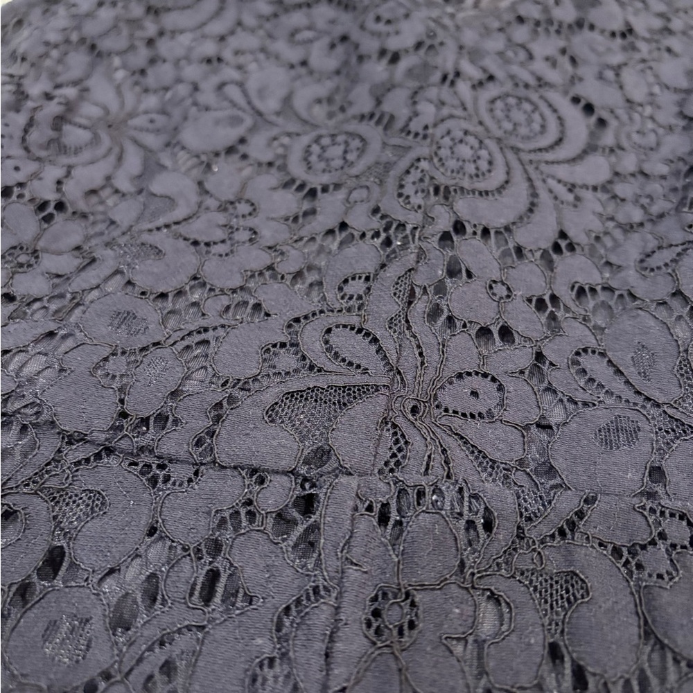 Elegant Navy Lace Dress - Picture 3 of 3